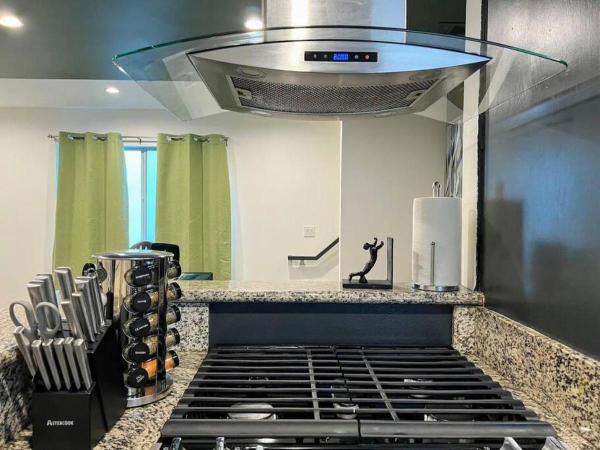 Hébergement de vacances 2br In The Heart Of Hollywood -br5